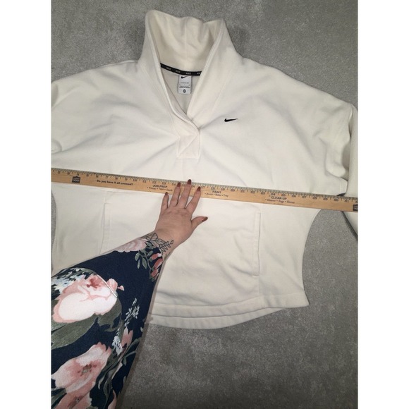 Nike Therma-FIT One Women's Oversized Long-Sleeve Fleece FB5642-110 Sz L - Picture 6 of 8